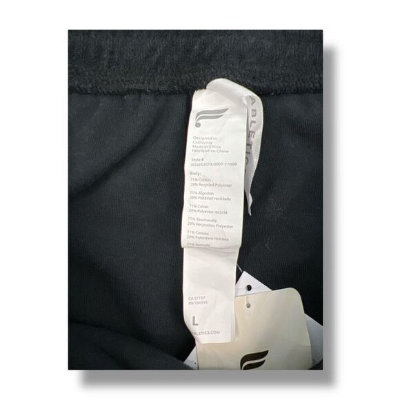 Fabletics Island Terry Black Athletic Shorts Size Large - Picture 5 of 5